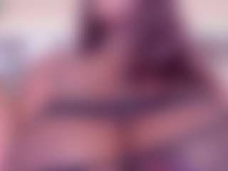 BetsyBennet's Live Sex Cam Show