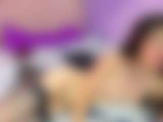 Live cam show with Foxx260 - Green Eyes on testsause.com