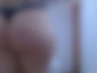 isabel-24's Live Sex Cam Show