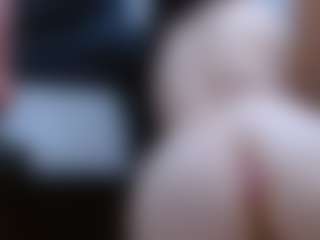 isabel-24's Live Sex Cam Show