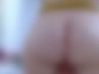 isabel-24's Live Sex Cam Show