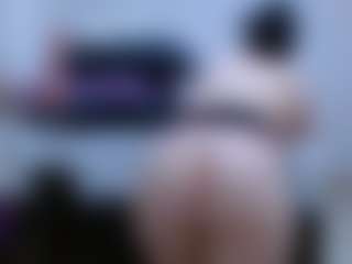 Live cam show with isabel-24 - Ass Clapping on sexylivex.com