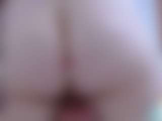 isabel-24's Live Sex Cam Show