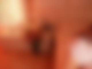 Live cam show with LilyCollins18 - Mature on milfzrlive.com