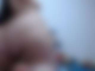pamelaa-19's Live Sex Cam Show