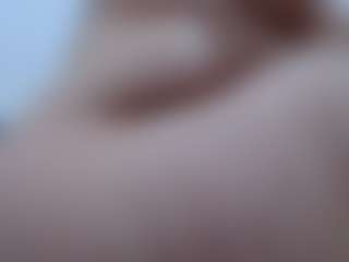 pamelaa-19's Live Sex Cam Show