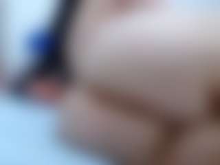 Live cam show with pamelaa-19 - Ass Clapping on TeamSkeetLive
