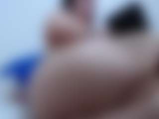Live cam show with pamelaa-19 - Blonde Hair on xplaylive.com