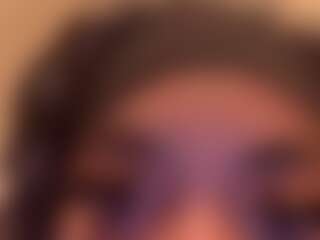 QueensV's Live Sex Cam Show