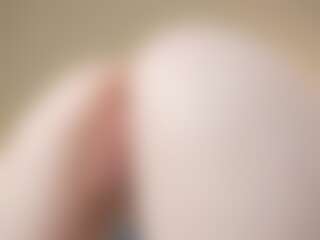 candymeganxx's Live Sex Cam Show