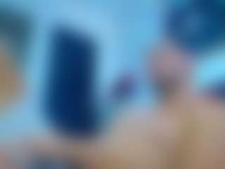 frezis19cm's Live Sex Cam Show