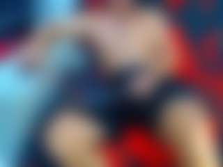 frezis19cm's Live Sex Cam Show