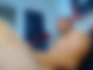 frezis19cm's Live Sex Cam Show