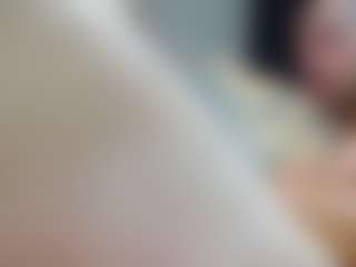 frezis19cm's Live Sex Cam Show
