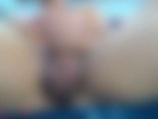 Live cam show with frezis19cm - Smoking on slutload
