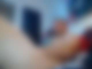 Live cam show with frezis19cm - Handjob on Uber Horny