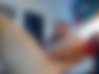 frezis19cm's Live Sex Cam Show