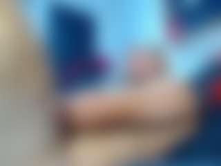 Live cam show with frezis19cm - Big Cock on Milfs Live