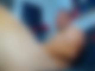 frezis19cm's Live Sex Cam Show