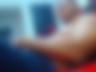 frezis19cm's Live Sex Cam Show