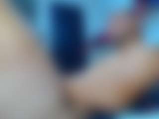 frezis19cm's Live Sex Cam Show