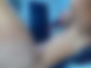 frezis19cm's Live Sex Cam Show