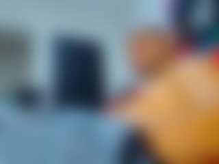 Live cam show with frezis19cm - Blowjob on Milf Play