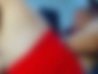 Live cam show with frezis19cm - Big Balls on Fit Hotties