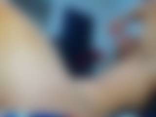 Live cam show with frezis19cm - Drinking on CamwithHer