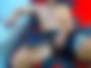 Live cam show with frezis19cm - Bedroom on Camming Site