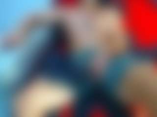 frezis19cm's Live Sex Cam Show