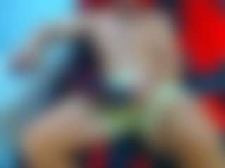 frezis19cm's Live Sex Cam Show