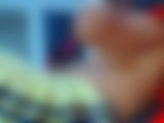 Live cam show with frezis19cm - Blowjob on TeamSkeetLive