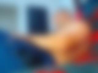 Live cam show with frezis19cm - Brown Eyes on Camsoda