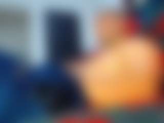 frezis19cm's Live Sex Cam Show