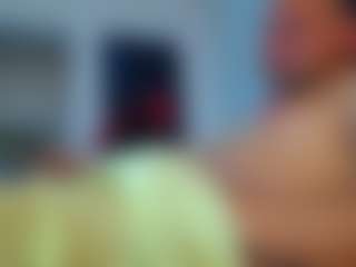 frezis19cm's Live Sex Cam Show