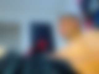 frezis19cm's Live Sex Cam Show