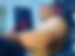 frezis19cm's Live Sex Cam Show