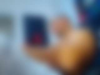 Live cam show with frezis19cm - Asshole on Camsoda