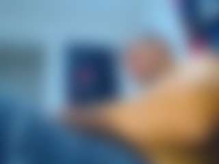 Live cam show with frezis19cm - Big Cock on Milfs Live