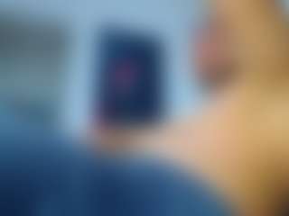 frezis19cm's Live Sex Cam Show