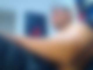 frezis19cm's Live Sex Cam Show