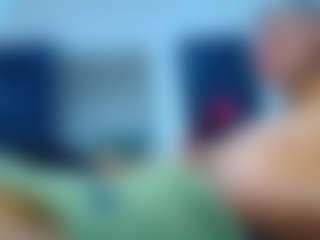 Live cam show with frezis19cm - Muscular on https://playwithruby.com