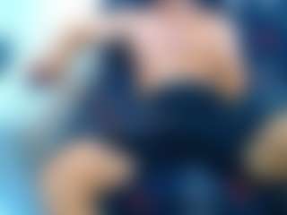 frezis19cm's Live Sex Cam Show