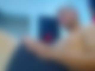 Show en direct avec frezis19cm - Tease sur Camsoda