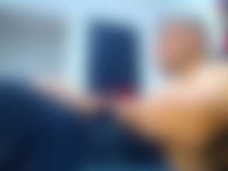 frezis19cm's Live Sex Cam Show
