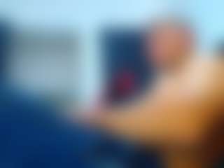 Live cam show with frezis19cm - Drinking on thefappeningchat.com