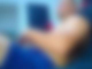 frezis19cm's Live Sex Cam Show