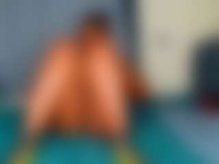 Live cam show with Hadassah02 - Threesome on fapnchat