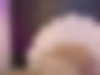 Live cam show with miaabrownn - Nipple Piercings on Streamer API